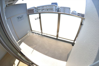 【バルコニー】 | エスリード谷町六丁目 | 広々としたバルコニーです