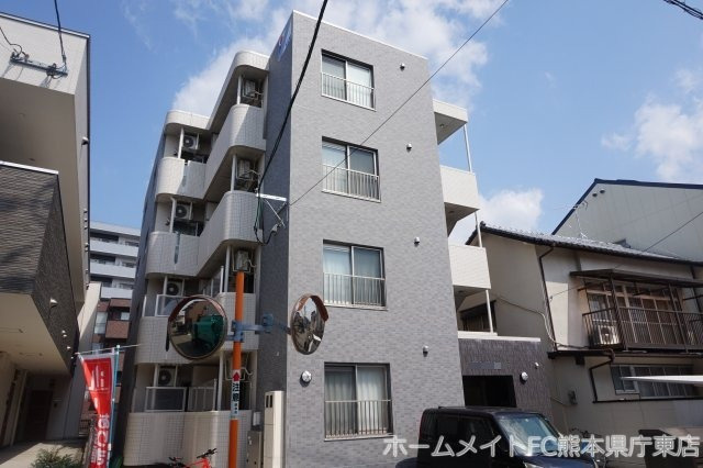 熊本市中央区本荘５丁目の賃貸マンション