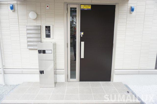 熊本市北区弓削６丁目のアパートのエントランス