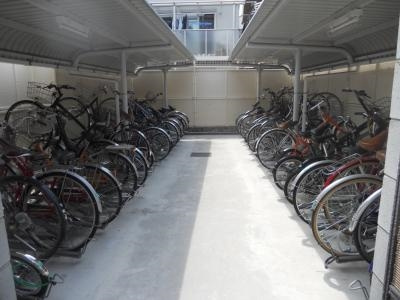 カスタリア壬生のその他|駐輪場