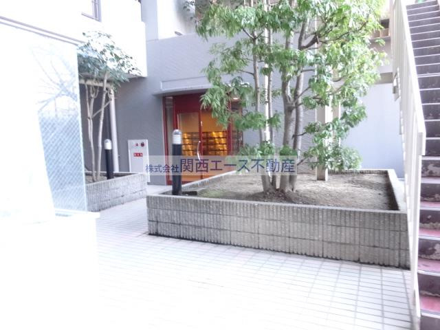 【エントランス】 | ツインフラッツ