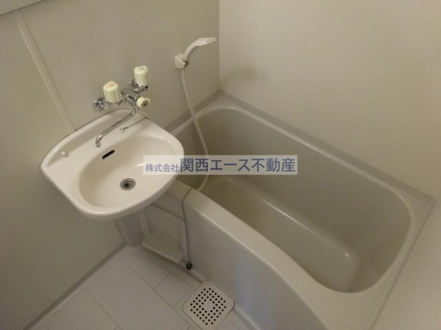 【浴室】 | 小阪駅前ヴィラデステ