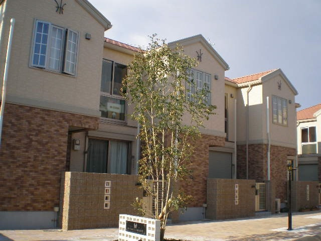 アンファミーユ明石