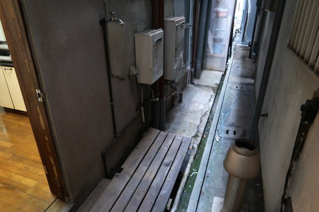 豊里町山渕文化の展望|勝手口からの景色