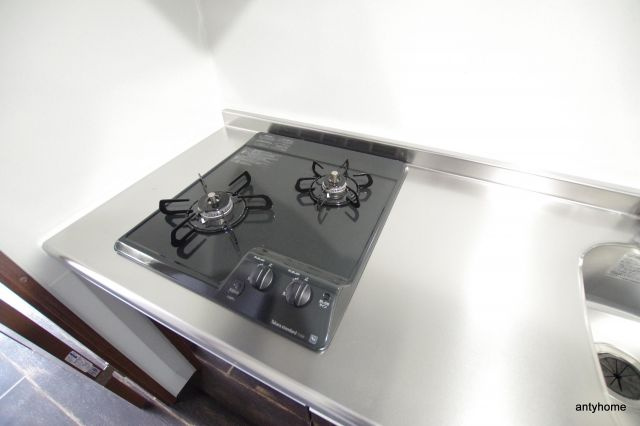 ウインズコート西梅田2　仲介手数料無料のキッチン