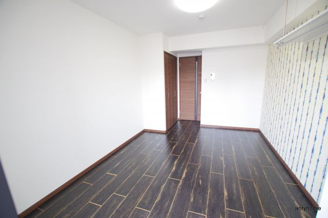 ウインズコート西梅田2　仲介手数料無料の居間・リビング