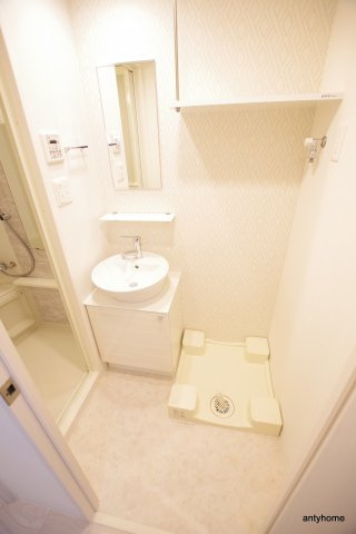 エスリード大阪城テラス　仲介手数料無料の洗面所