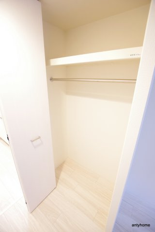 エスリード大阪城テラス　仲介手数料無料の収納