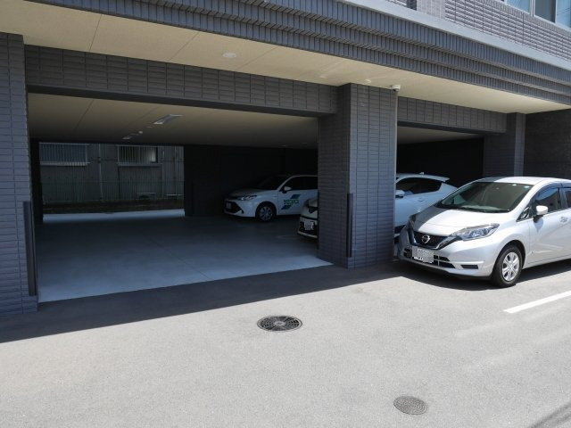 【駐車場】 | アルティメゾン博多