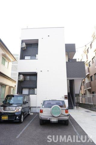 熊本市中央区黒髪３丁目のアパートの外観