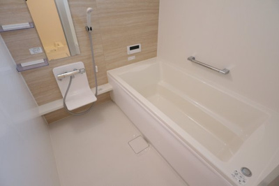 【浴室】 | エルヴィータⅣ | 風呂