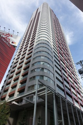 【外観】 | ザ・梅田タワー | 梅田ロフトの向かいにあるタワーマンション　通勤・通学・生活至便な立地です。