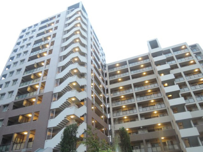 【外観】 | プロムナード仲町台3号棟 | 7階部分・南西向きにつき日当たり・眺望良好です
匂いが居室につきにくい独立キッチン採用。