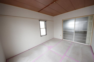 【洋室】 | サンシティ飯塚