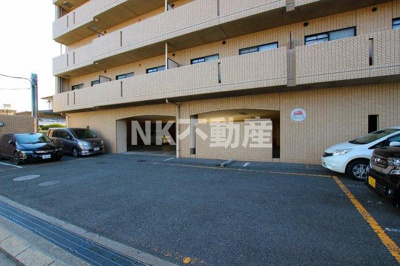 【駐車場】 | メゾンパルフェート（高井田賃貸） | 空きはご確認下さい