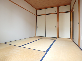 【寝室】 | サンライズ鶴ケ谷 | 和室