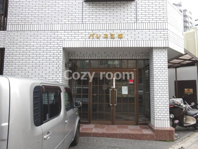 【エントランス】 | パレス江坂 | 毎日通るエントランスはこのようになっています