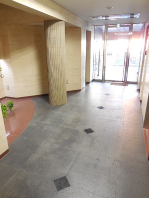 【エントランス】 | Ｆｏｒｅｓｔｃｏｒｔ　Ｋａｓａｉ | 広々エントランス