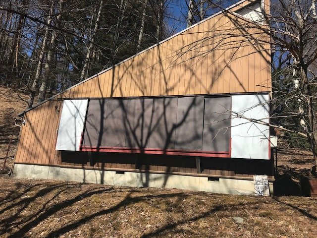 伊那市長谷杉島　中古別荘の外観