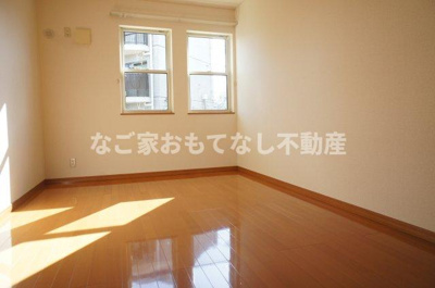 【寝室】 | チックフリック