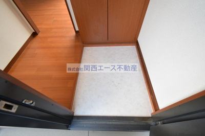 【玄関】 | ドゥ・リュエルＢ