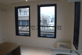 【居間・リビング】 | ※同建物別室、参考写真