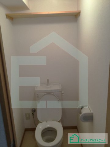 ピオーネハイツのトイレ|落ち着いたトイレです