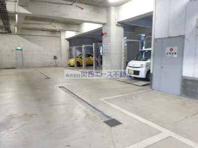 【駐車場】 | ツインフラッツ