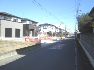 【前面道路含む現地写真】 | 前面道路含む現地写真です