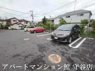 【駐車場】