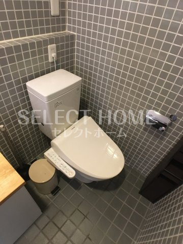 【トイレ】 | ＨＡＴＡＹＡアパートメント | ゆったりとした空間のトイレです