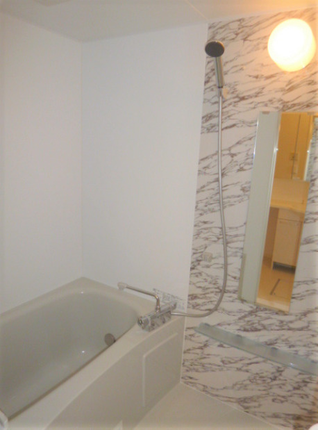 レスピラールⅠの浴室|落ち着いた空間のお風呂です