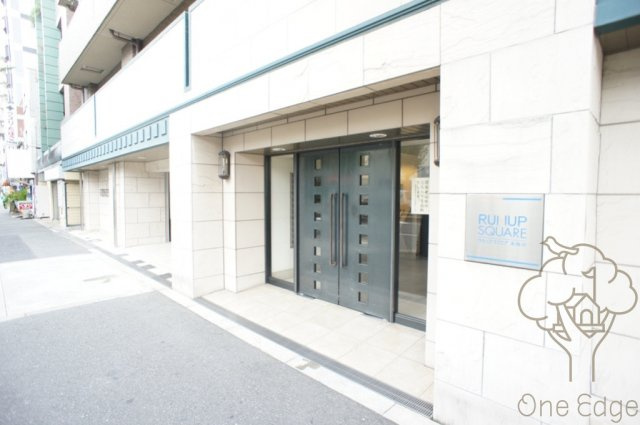 ラナップスクエア東梅田のエントランス