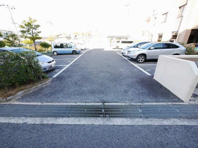 【駐車場】 | ブエナビスタ神戸ノース
