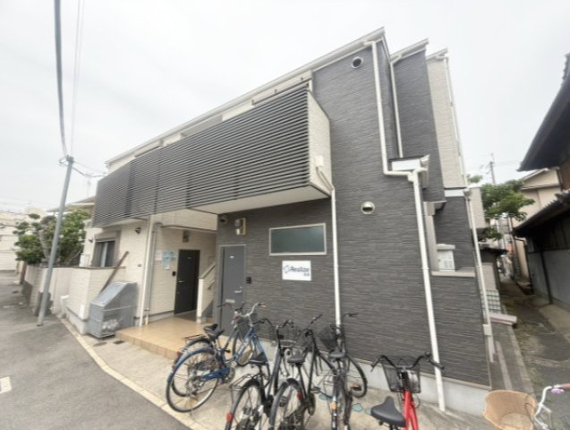 Realize長瀬の外観