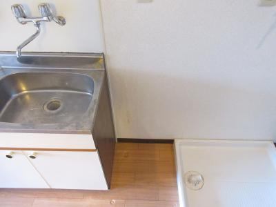 AZⅢのその他|冷蔵庫設置スペース