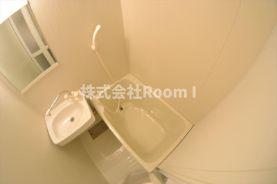 【浴室】 | サンビラ大手前 | お風呂で日々の疲れを落としましょう