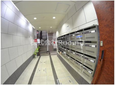 【エントランス】 | サンビラ大手前 | 落ち着いたエントランスです