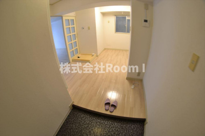 【玄関】 | サンビラ大手前 | ゆったりとした玄関です