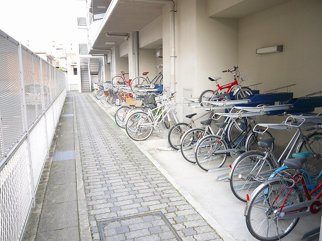 グランドパレス新大宮のその他共用部分|駐輪場