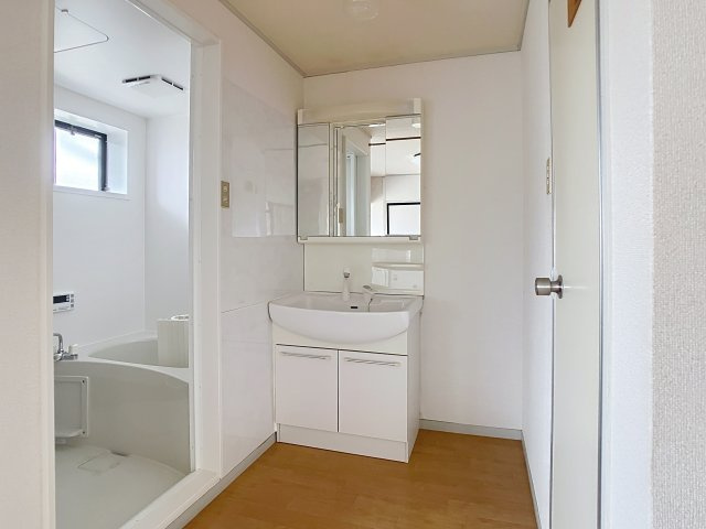 エスポワール佐藤の独立洗面台