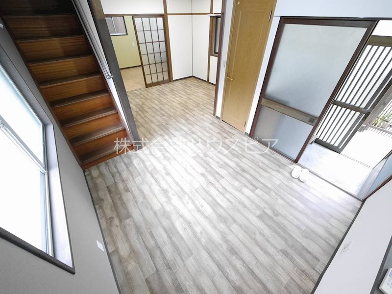 垂水区星が丘2-1-56戸建の居間・リビング