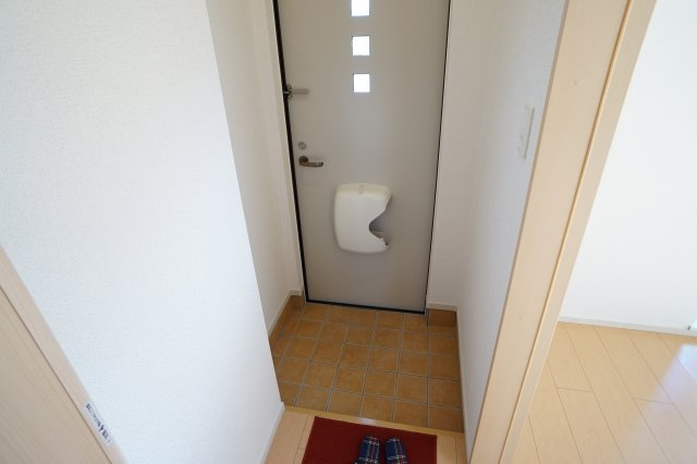 ルーエⅡの玄関