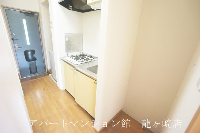 パークサイド松ヶ丘のキッチン