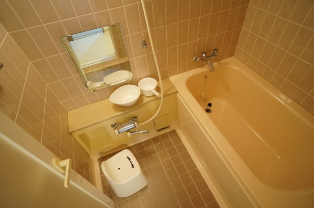 【浴室】 | 三田カルチャータウン・リフォレK棟503号室　関学女子専用シェアハウス | お風呂です
