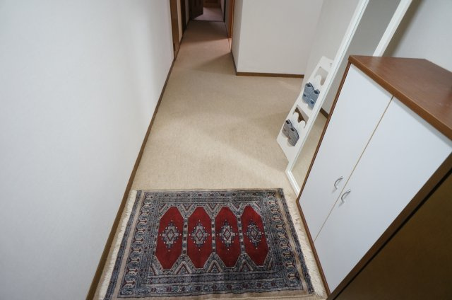 【玄関】 | 三田カルチャータウン・リフォレK棟503号室　関学女子専用シェアハウス | ゆったりとした玄関です