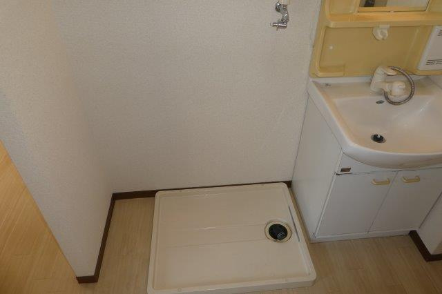 ジョワイユーマーサＢのその他|洗濯機置き場