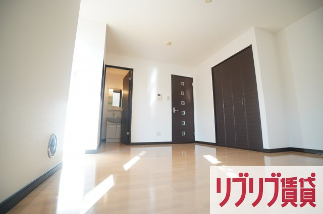 link-first(リンクファースト)の居間・リビング