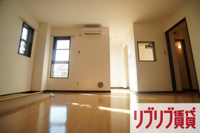 link-first(リンクファースト)の居間・リビング