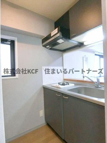 みついビルのキッチン|お料理しやすいキッチンです